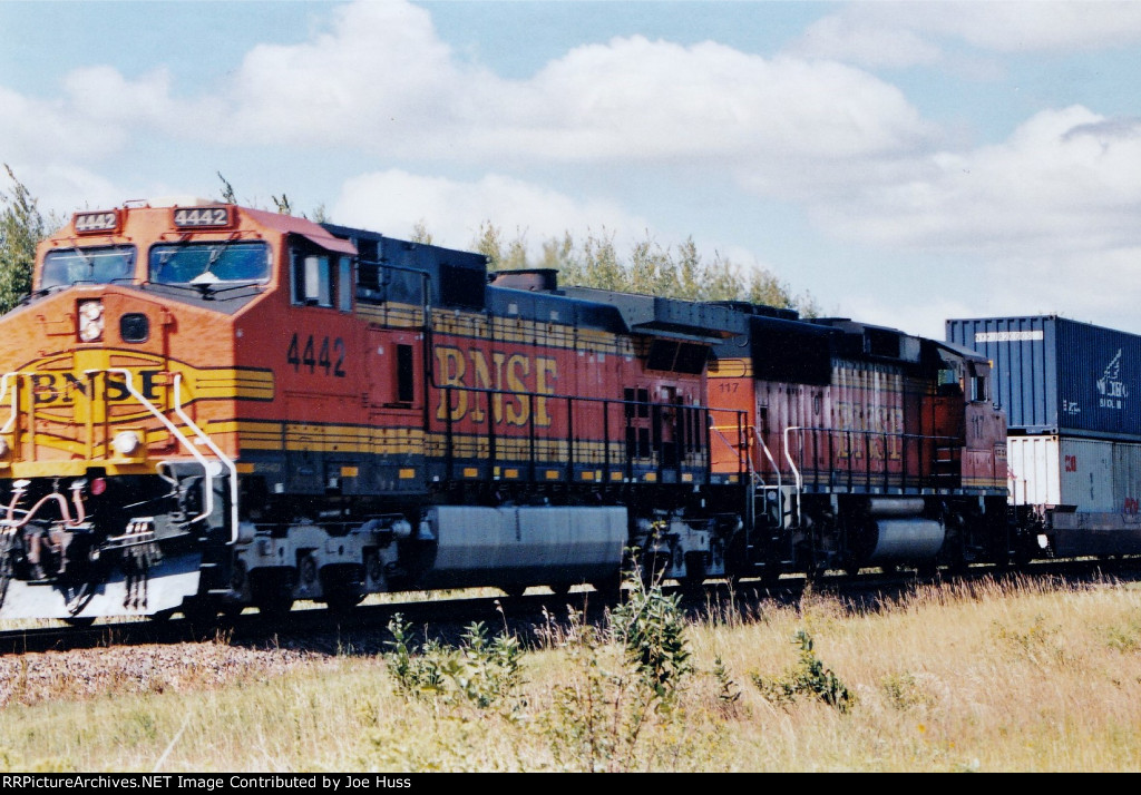 BNSF 4442 East